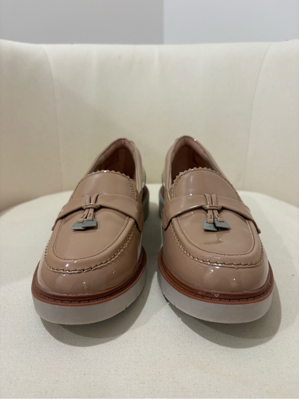 NWOB- Clarks Westlynn Bella Patent Leather Loafers - Warm Beige - Size 8M